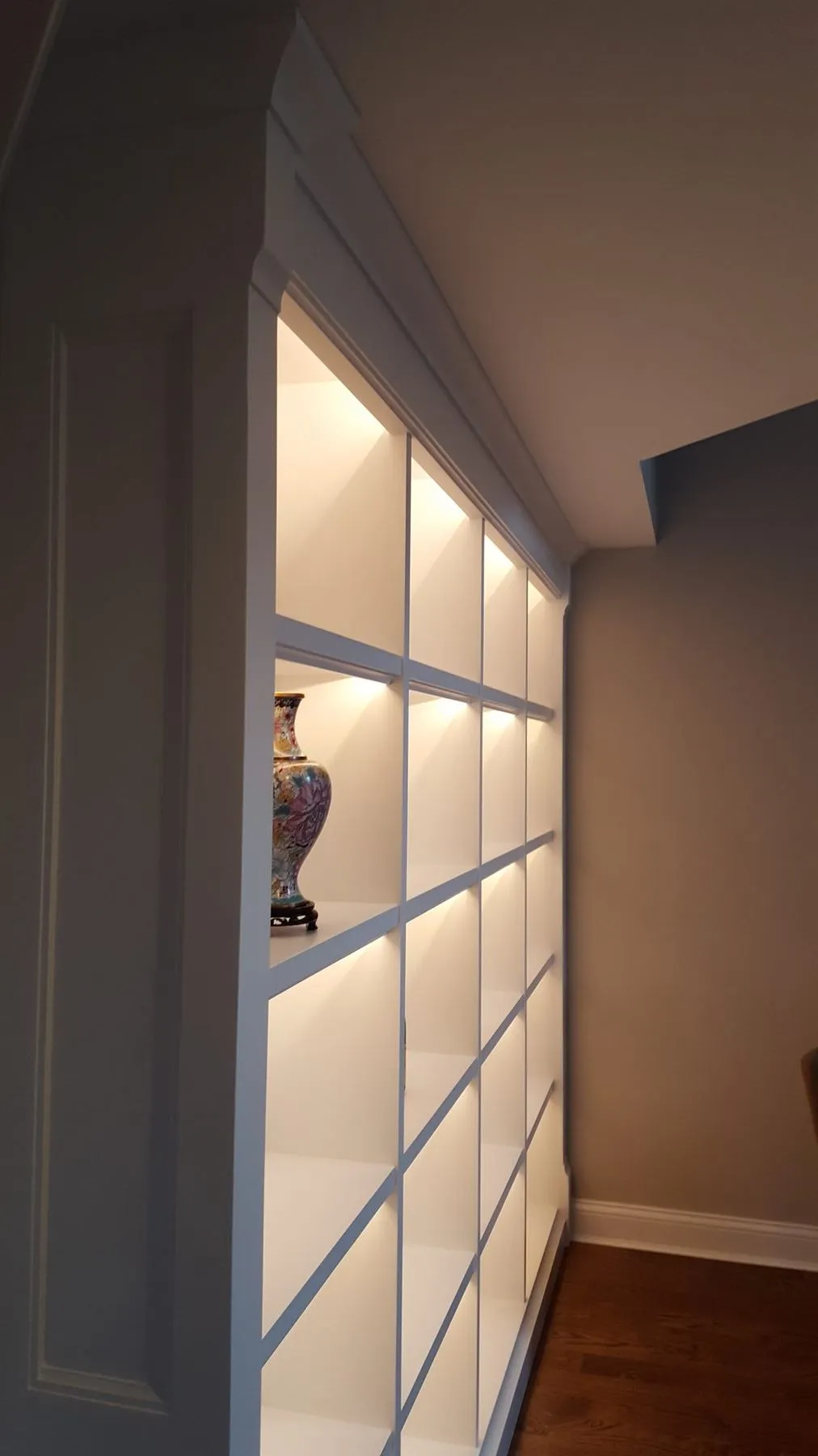 Side view of the lit shelving